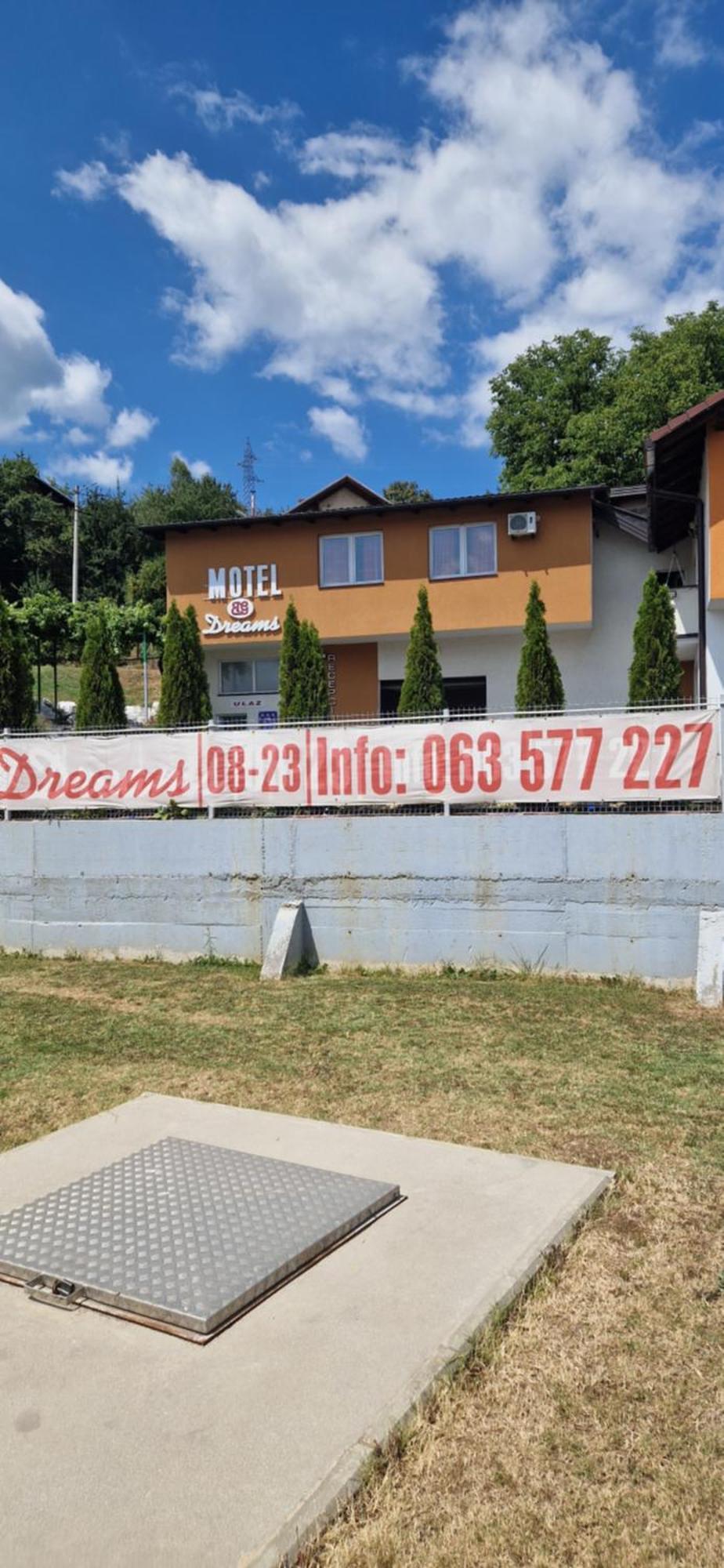 Motel Dreams Novi Travnik Экстерьер фото