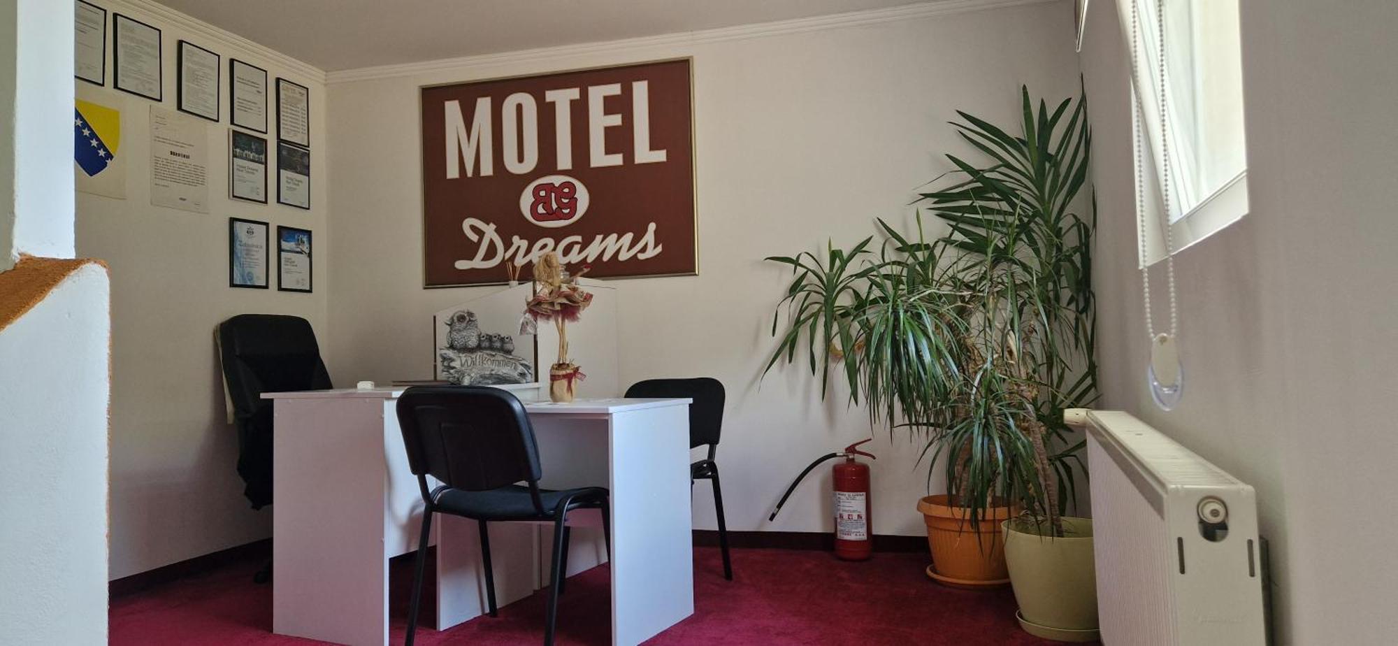 Motel Dreams Novi Travnik Экстерьер фото