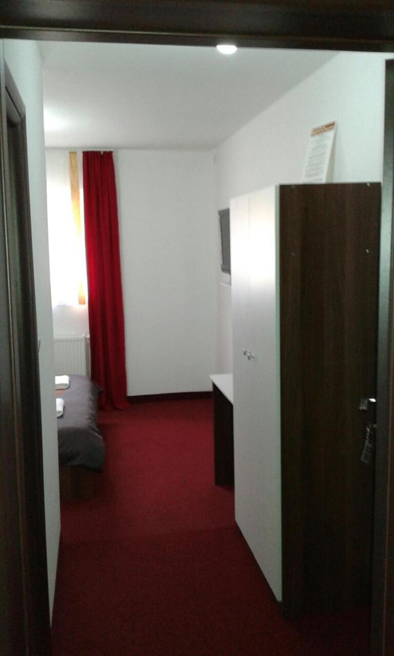 Motel Dreams Novi Travnik Экстерьер фото