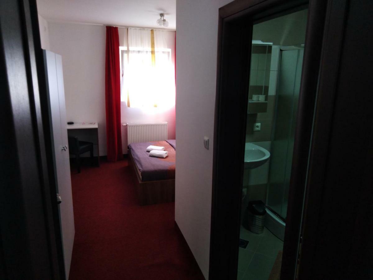Motel Dreams Novi Travnik Экстерьер фото