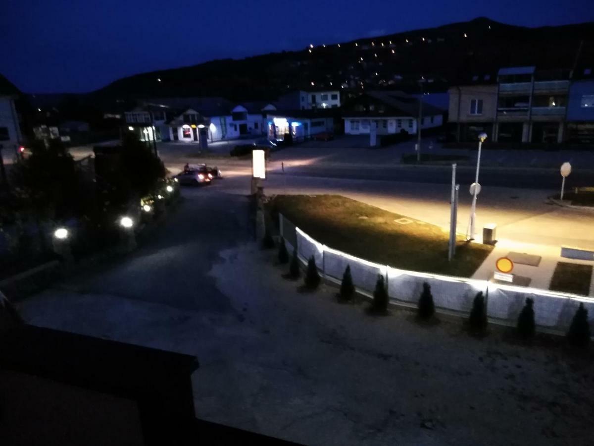Motel Dreams Novi Travnik Экстерьер фото